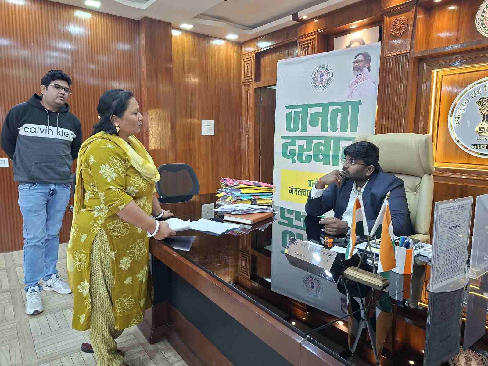 जनता की दलिलें सुनने में सक्रिय प्रशासन: डीसी रवि आनंद ने दिए त्वरित समाधान के निर्देश