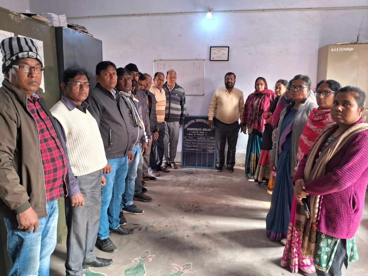 जनजातीय संध्या डिग्री महाविद्यालय में श्रद्धा और सम्मान के साथ स्व. शिरोमणि यादव को दी गई भावभीनी विदाई