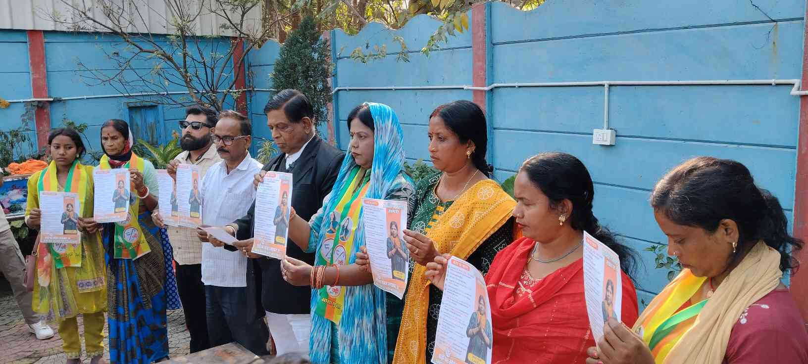 शिक्षा और स्वास्थ्य पर जोर: आशा गुप्ता ने जारी किया विकास केंद्रित चुनावी घोषणा पत्र