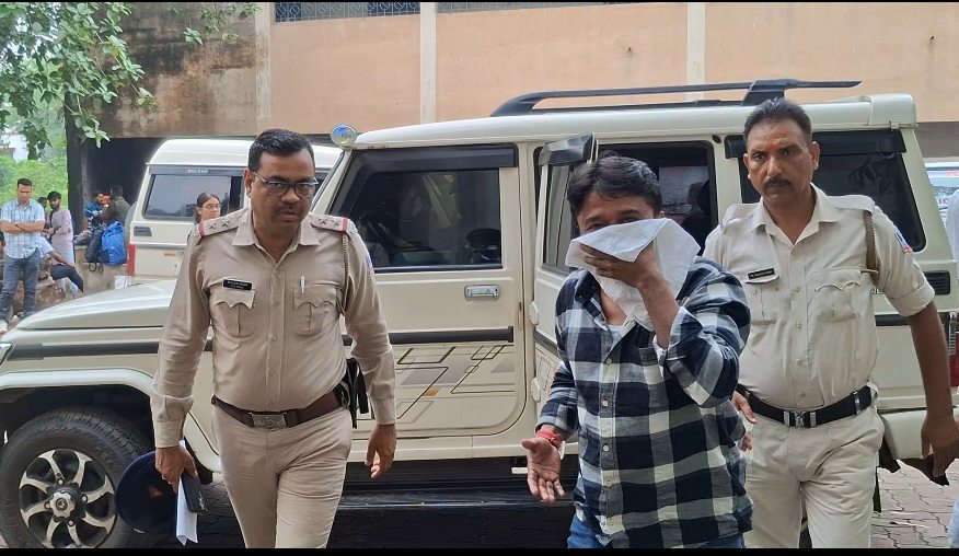 नियामतपुर में जुए के कथित नेटवर्क पर पुलिस का शिकंजा, 61 हजार नकद के साथ गौतम विश्वास गिरफ्तार