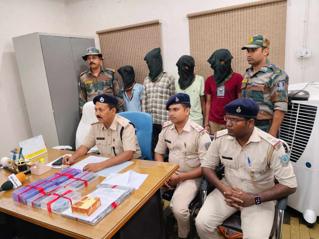 फर्जी कस्टमर केयर का जाल बिछाकर करते थे बैंक खाते साफ, जामताड़ा पुलिस ने चार साइबर ठगों को दबोचा