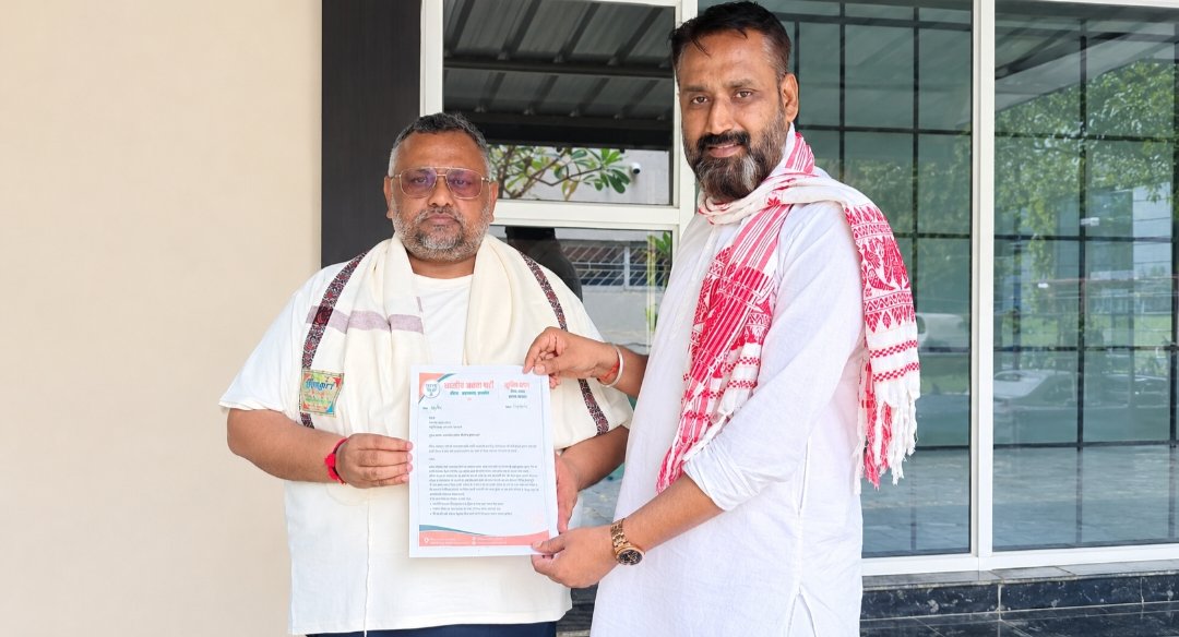 थंडरडीह हमले पर गरमाई सियासत, एनसीबीसी से जांच की मांग; भाजपा जिलाध्यक्ष ने सांसद को सौंपा ज्ञापन