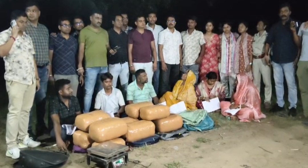 सीतारामपुर में नशे के कारोबार पर पुलिस की चोट, 81 किलो गांजा जब्त; तीन महिलाओं समेत 6 गिरफ्तार